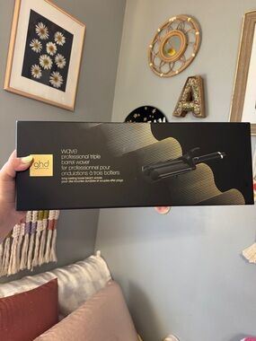 ghd Black & Gold Triple Barrel Wave Styler